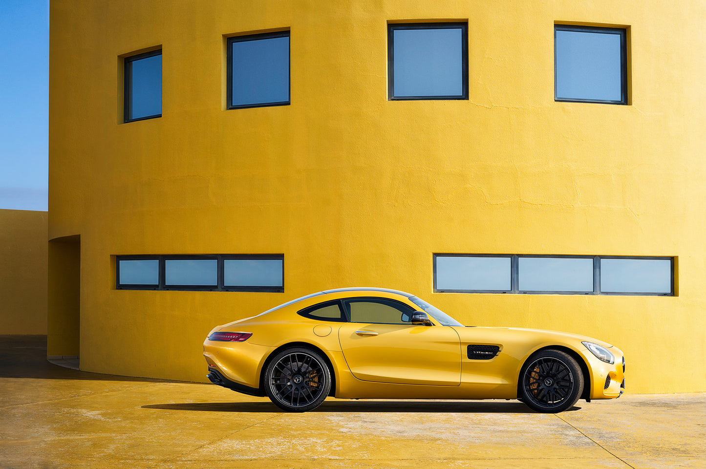 Mercedes AMG GT Yellow Feeling