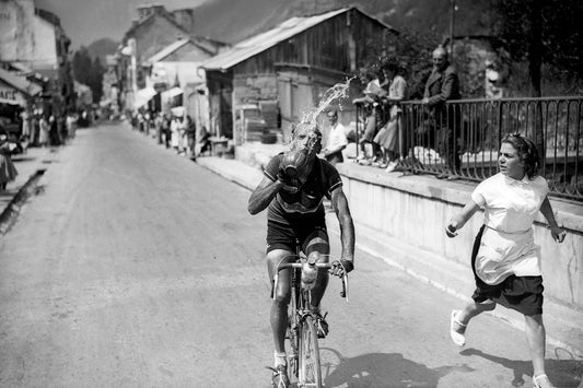 Erfrischung bei der TdF 1950